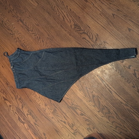 Urban Revivo - Vestaire Collection High Low Denim Dress - Picture 2 of 4